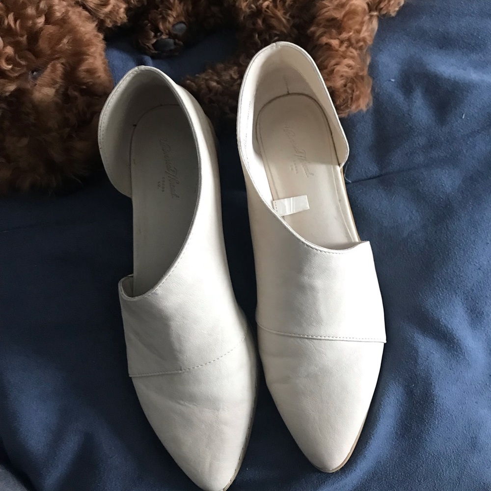 Universal Thread cut out booties